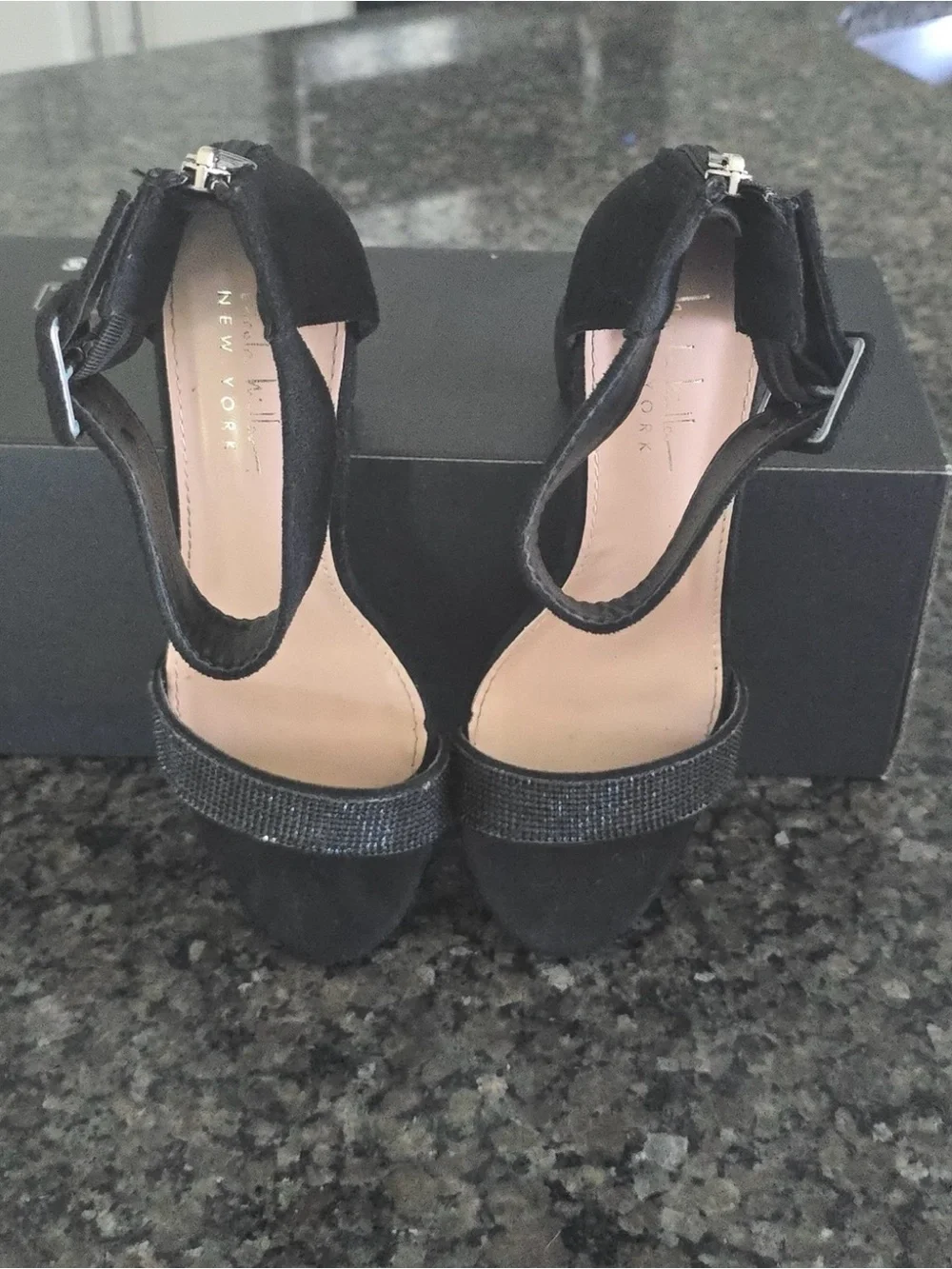 Nicole Miller Neaker Heels Size 8 Black Sparkle Gem Strap Block Heel Sandals